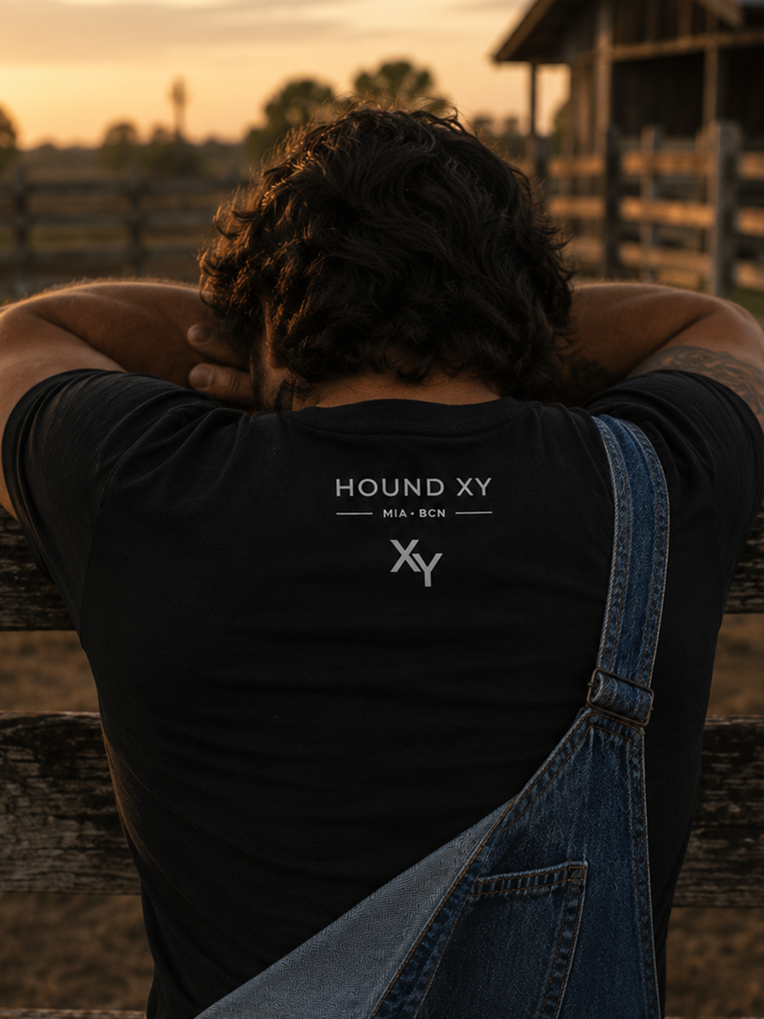 HOG WILD XY — HOUND XY T-Shirt