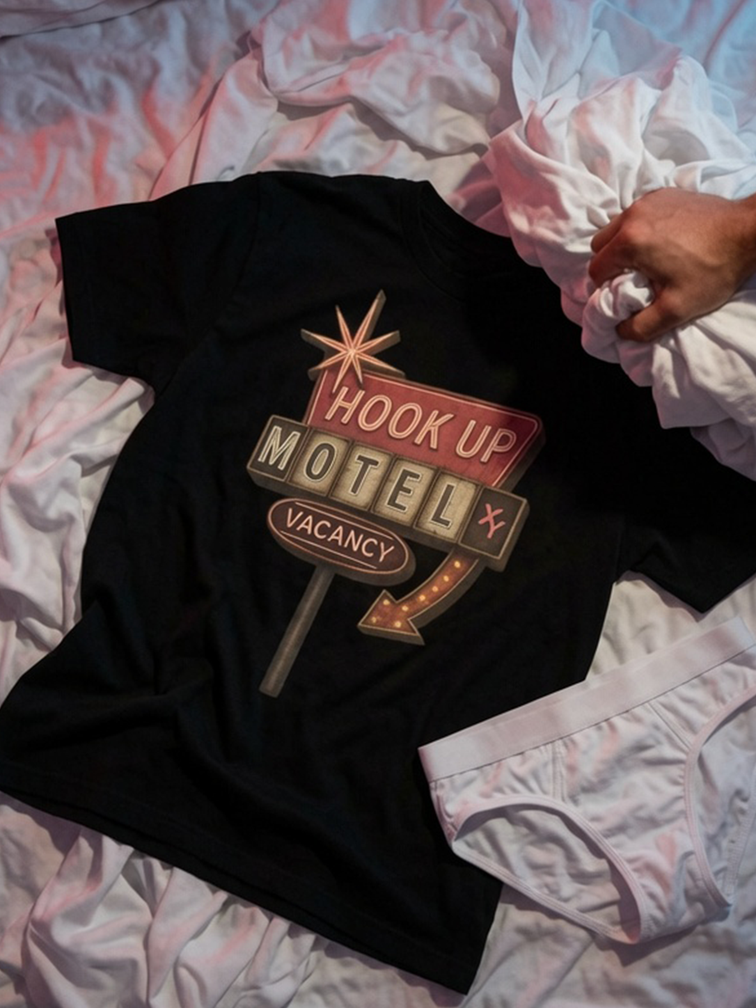 HOOK UP MOTEL XY — HOUND XY T-Shirt